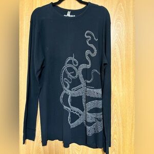 Marushka Boutique Octopus Black Long Sleeve Tee